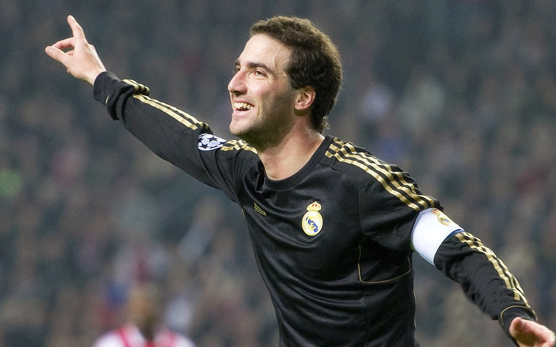 哥伦比亚队前进迅猛，备受看好，哥伦比亚队强吗